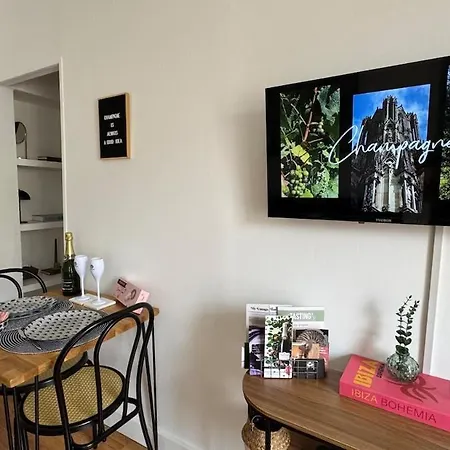 La Bulle Millesimee - A Deux Pas De La Gare Et De L'avenue De Champagne * Épernay