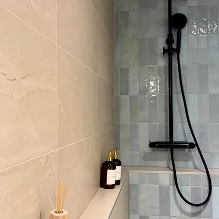 La Bulle Millesimee - A Deux Pas De La Gare Et De L'avenue De Champagne *